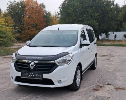 Білий Рено Dokker, об'ємом двигуна 1.5 л та пробігом 73 тис. км за 9800 $, фото 1 на Automoto.ua