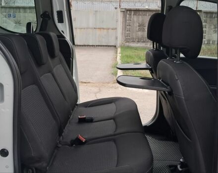 Білий Рено Dokker, об'ємом двигуна 1.5 л та пробігом 73 тис. км за 9800 $, фото 15 на Automoto.ua