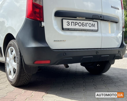 Белый Рено Dokker, объемом двигателя 1.5 л и пробегом 150 тыс. км за 578000 $, фото 5 на Automoto.ua