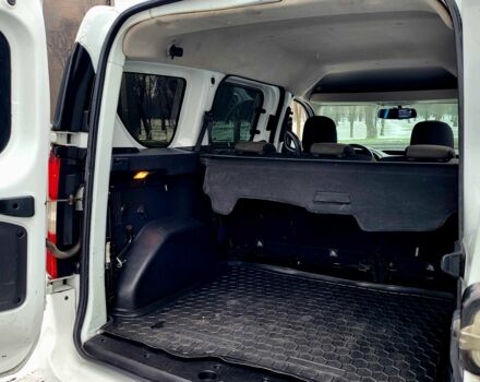 Білий Рено Dokker, об'ємом двигуна 1.5 л та пробігом 240 тис. км за 7300 $, фото 12 на Automoto.ua