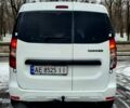 Білий Рено Dokker, об'ємом двигуна 1.5 л та пробігом 240 тис. км за 7300 $, фото 4 на Automoto.ua
