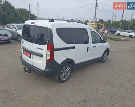 Білий Рено Dokker, об'ємом двигуна 1.5 л та пробігом 237 тис. км за 9700 $, фото 11 на Automoto.ua