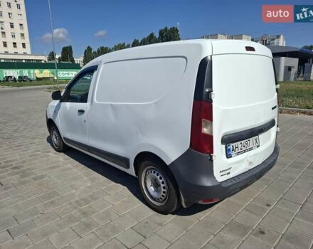 Белый Рено Dokker, объемом двигателя 1.5 л и пробегом 217 тыс. км за 4300 $, фото 3 на Automoto.ua