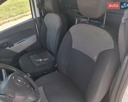Белый Рено Dokker, объемом двигателя 1.5 л и пробегом 217 тыс. км за 4300 $, фото 27 на Automoto.ua