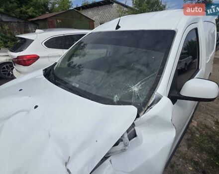 Белый Рено Dokker, объемом двигателя 1.5 л и пробегом 260 тыс. км за 2500 $, фото 3 на Automoto.ua