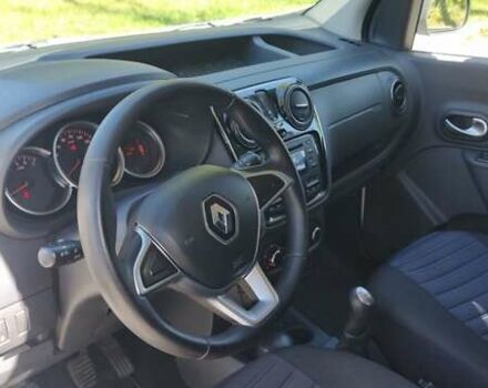 Белый Рено Dokker, объемом двигателя 1.6 л и пробегом 193 тыс. км за 8600 $, фото 3 на Automoto.ua