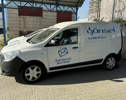 Белый Рено Dokker, объемом двигателя 1.5 л и пробегом 81 тыс. км за 9500 $, фото 1 на Automoto.ua