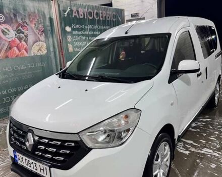 Белый Рено Dokker, объемом двигателя 1.46 л и пробегом 202 тыс. км за 10200 $, фото 1 на Automoto.ua