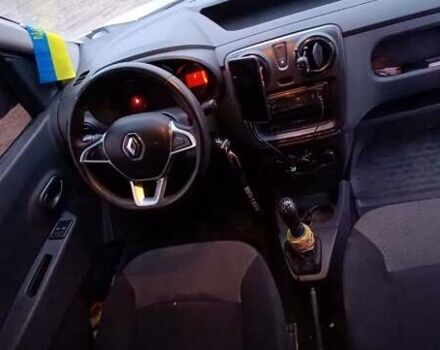 Белый Рено Dokker, объемом двигателя 1.5 л и пробегом 198 тыс. км за 9000 $, фото 8 на Automoto.ua