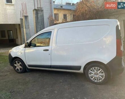 Белый Рено Dokker, объемом двигателя 1.6 л и пробегом 193 тыс. км за 7500 $, фото 5 на Automoto.ua