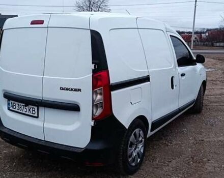 Белый Рено Dokker, объемом двигателя 1.5 л и пробегом 198 тыс. км за 9000 $, фото 5 на Automoto.ua