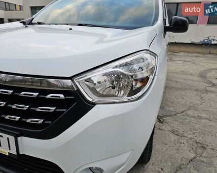 Белый Рено Dokker, объемом двигателя 1.5 л и пробегом 79 тыс. км за 11500 $, фото 13 на Automoto.ua