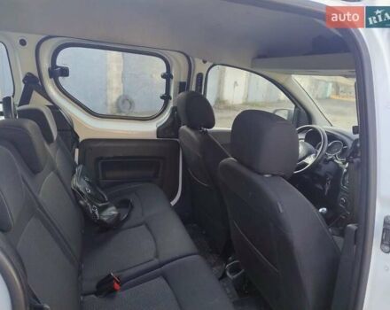 Білий Рено Dokker, об'ємом двигуна 1.6 л та пробігом 80 тис. км за 11000 $, фото 6 на Automoto.ua