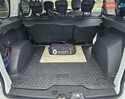 Белый Рено Dokker, объемом двигателя 1.5 л и пробегом 79 тыс. км за 11500 $, фото 27 на Automoto.ua