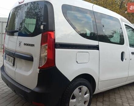 Белый Рено Dokker, объемом двигателя 1.6 л и пробегом 93 тыс. км за 9700 $, фото 9 на Automoto.ua