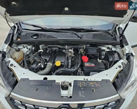 Белый Рено Dokker, объемом двигателя 1.5 л и пробегом 79 тыс. км за 11500 $, фото 29 на Automoto.ua