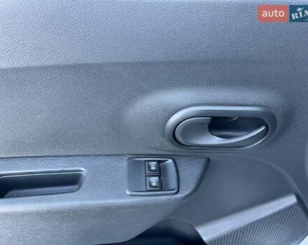 Білий Рено Dokker, об'ємом двигуна 1.5 л та пробігом 249 тис. км за 9308 $, фото 12 на Automoto.ua