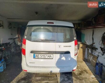 Білий Рено Dokker, об'ємом двигуна 1.6 л та пробігом 80 тис. км за 11000 $, фото 1 на Automoto.ua