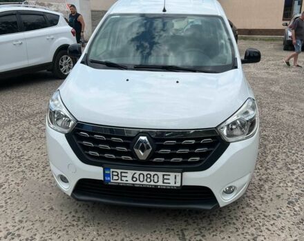 Белый Рено Dokker, объемом двигателя 1.6 л и пробегом 79 тыс. км за 12500 $, фото 6 на Automoto.ua