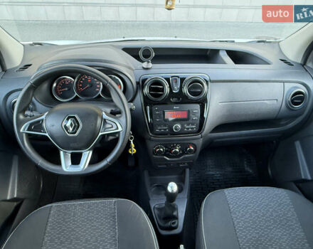 Белый Рено Dokker, объемом двигателя 1.5 л и пробегом 156 тыс. км за 12900 $, фото 14 на Automoto.ua