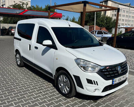 Белый Рено Dokker, объемом двигателя 1.5 л и пробегом 134 тыс. км за 12300 $, фото 1 на Automoto.ua