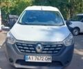 Белый Рено Dokker, объемом двигателя 1.6 л и пробегом 65 тыс. км за 12600 $, фото 4 на Automoto.ua