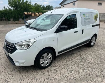 Белый Рено Dokker, объемом двигателя 1.6 л и пробегом 79 тыс. км за 12500 $, фото 5 на Automoto.ua