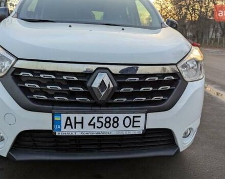 Белый Рено Dokker, объемом двигателя 1.6 л и пробегом 52 тыс. км за 13999 $, фото 12 на Automoto.ua