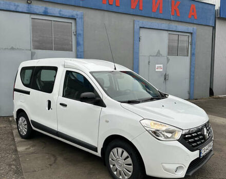 Білий Рено Dokker, об'ємом двигуна 1.5 л та пробігом 198 тис. км за 12300 $, фото 2 на Automoto.ua