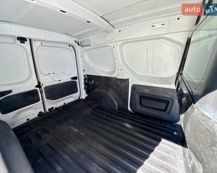 Білий Рено Dokker, об'ємом двигуна 1.5 л та пробігом 140 тис. км за 9200 $, фото 16 на Automoto.ua