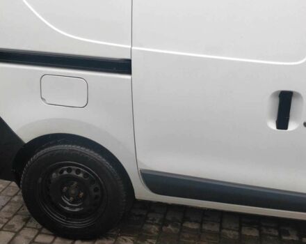 Белый Рено Dokker, объемом двигателя 1.5 л и пробегом 233 тыс. км за 6400 $, фото 4 на Automoto.ua