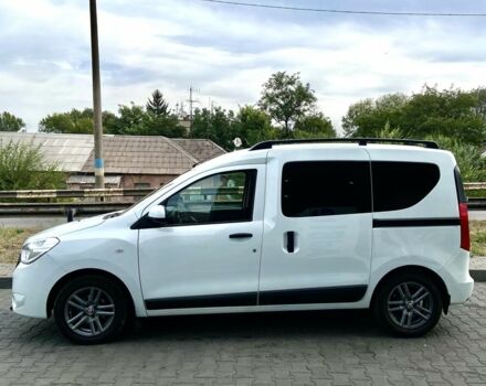 Білий Рено Dokker, об'ємом двигуна 1.5 л та пробігом 300 тис. км за 9500 $, фото 3 на Automoto.ua