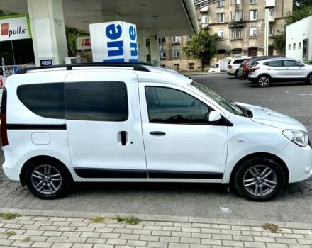 Білий Рено Dokker, об'ємом двигуна 1.5 л та пробігом 300 тис. км за 9500 $, фото 7 на Automoto.ua