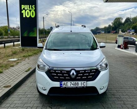 Білий Рено Dokker, об'ємом двигуна 1.5 л та пробігом 300 тис. км за 9500 $, фото 1 на Automoto.ua