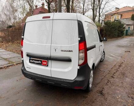 Белый Рено Dokker, объемом двигателя 1.5 л и пробегом 87 тыс. км за 12990 $, фото 4 на Automoto.ua