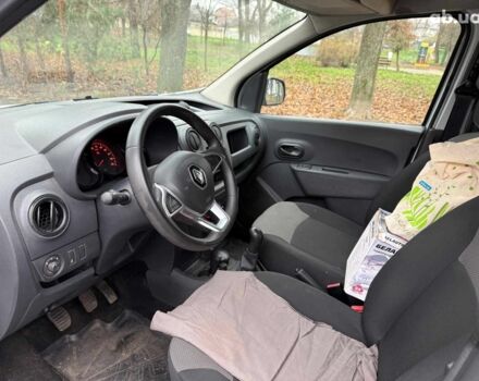 Белый Рено Dokker, объемом двигателя 1.5 л и пробегом 87 тыс. км за 12990 $, фото 10 на Automoto.ua