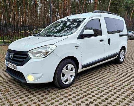 Белый Рено Dokker, объемом двигателя 1.5 л и пробегом 19000 тыс. км за 5900 $, фото 1 на Automoto.ua