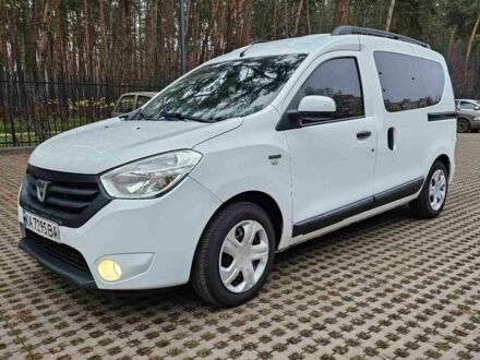 Білий Рено Dokker, об'ємом двигуна 1.5 л та пробігом 190 тис. км за 6000 $, фото 1 на Automoto.ua