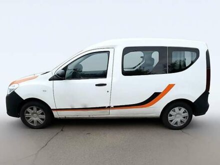 Рено Dokker 2013 в Полтаве на Automoto.ua Белый Рено Dokker, объемом двигателя 1.5 л и пробегом 281 тыс. км за 6100 $, фото 1 на Automoto.ua
