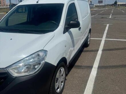 Білий Рено Dokker, об'ємом двигуна 1.5 л та пробігом 300 тис. км за 5000 $, фото 1 на Automoto.ua