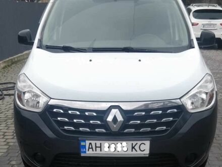 Білий Рено Dokker, об'ємом двигуна 1.5 л та пробігом 233 тис. км за 6400 $, фото 1 на Automoto.ua