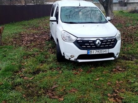 Белый Рено Dokker, объемом двигателя 1.6 л и пробегом 310 тыс. км за 4900 $, фото 1 на Automoto.ua