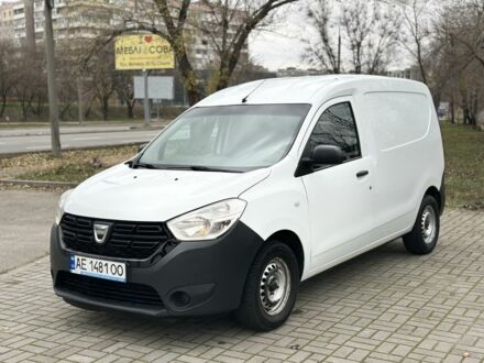 Белый Рено Dokker, объемом двигателя 1.5 л и пробегом 248 тыс. км за 5900 $, фото 1 на Automoto.ua