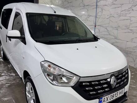 Белый Рено Dokker, объемом двигателя 1.46 л и пробегом 202 тыс. км за 10200 $, фото 1 на Automoto.ua