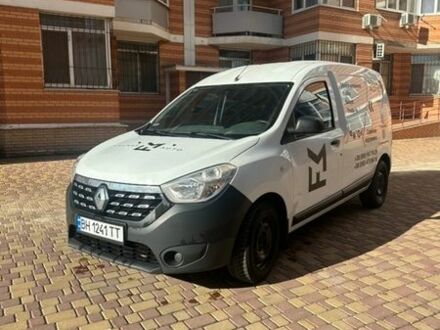 Белый Рено Dokker, объемом двигателя 1.46 л и пробегом 285 тыс. км за 10500 $, фото 1 на Automoto.ua
