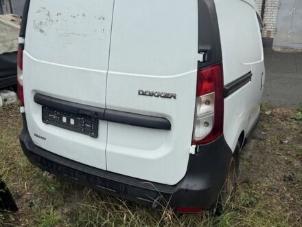 Белый Рено Dokker, объемом двигателя 1.6 л и пробегом 100 тыс. км за 800 $, фото 1 на Automoto.ua