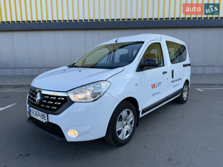 Белый Рено Dokker, объемом двигателя 1.5 л и пробегом 156 тыс. км за 12900 $, фото 1 на Automoto.ua