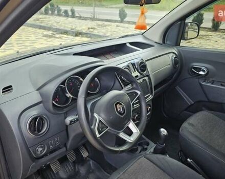 Рено Dokker 2019 в Виннице на Automoto.ua Бежевый Рено Dokker, объемом двигателя 1.46 л и пробегом 117 тыс. км за 10500 $, фото 10 на Automoto.ua