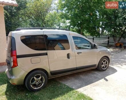 Бежевий Рено Dokker, об'ємом двигуна 1.46 л та пробігом 187 тис. км за 9000 $, фото 1 на Automoto.ua