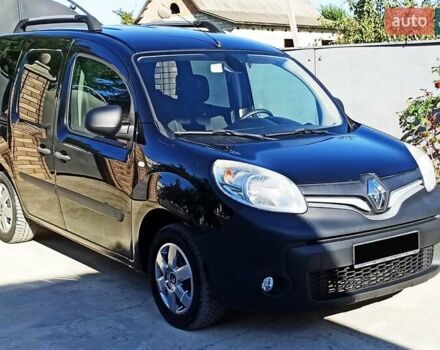 Черный Рено Dokker, объемом двигателя 1.46 л и пробегом 255 тыс. км за 10200 $, фото 5 на Automoto.ua